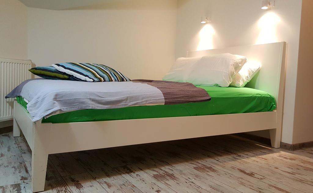 Pillows Party Hostel Krakow Exterior photo